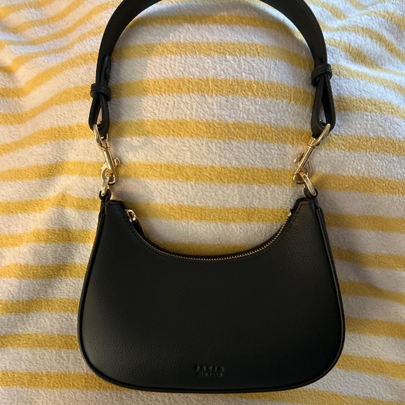 Small Black Crescent Shoulder Bag Roma by Freja New York - Picture 2 of 9